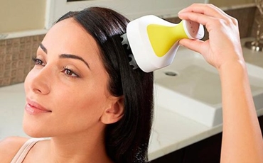 7 Best Handheld Massagers - (Reviews & Guide 2022)